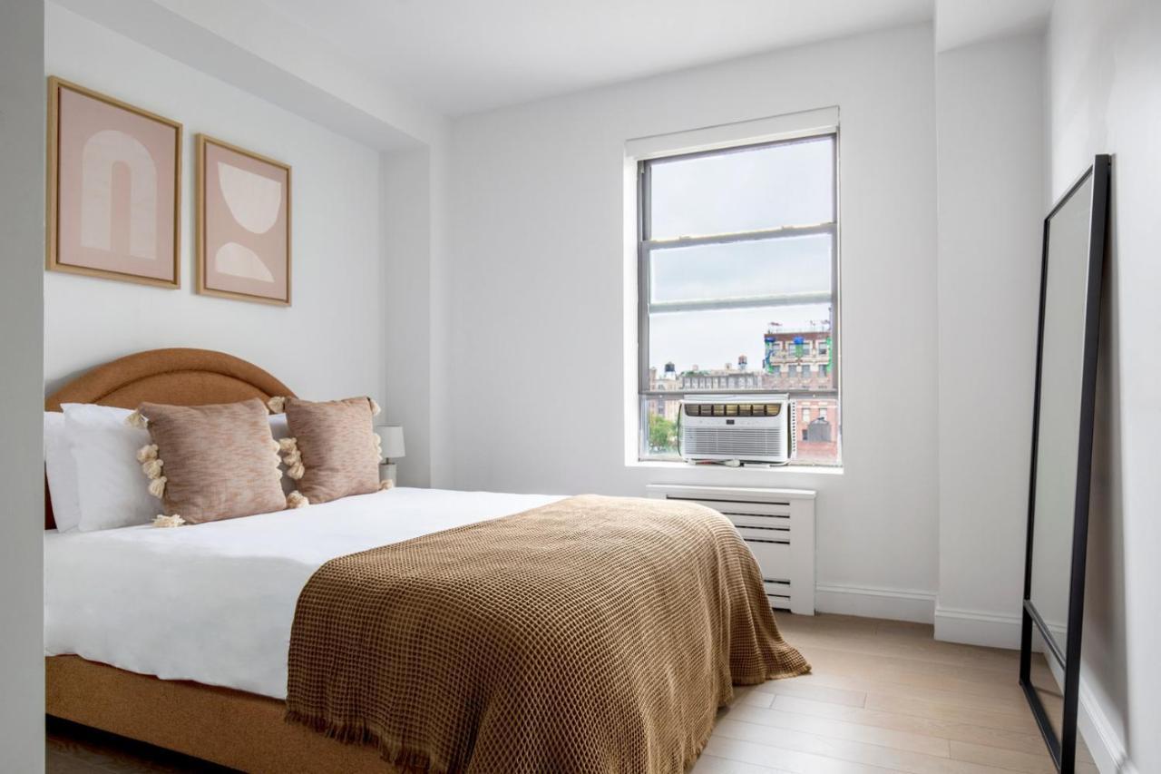 Apartment Uws 2br W Elevator Doorman Gym Nr Park Nyc-952