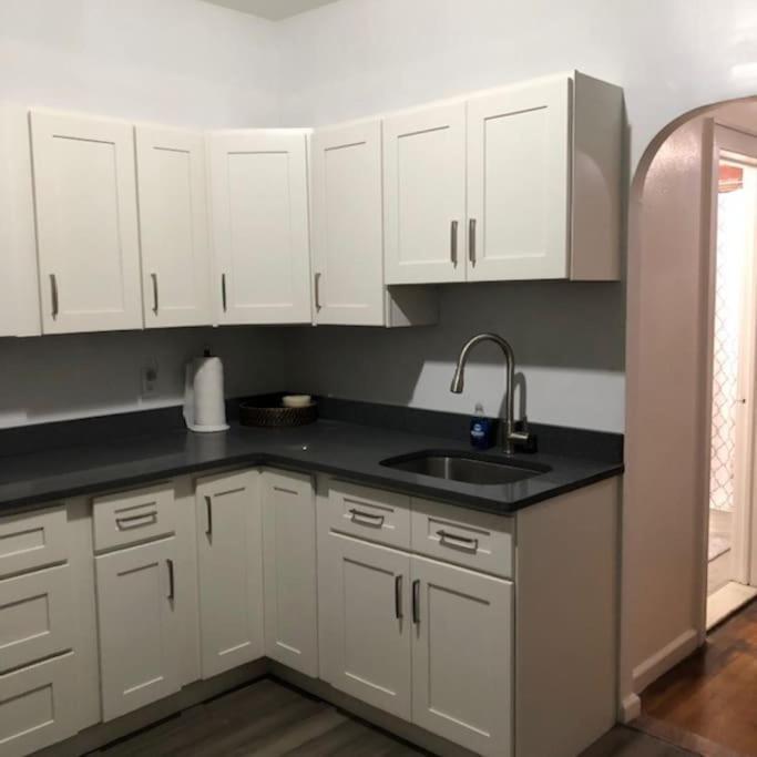 Apartment Private In Townhouse W 2 Baths Fq Beds 1-3ppl New York
