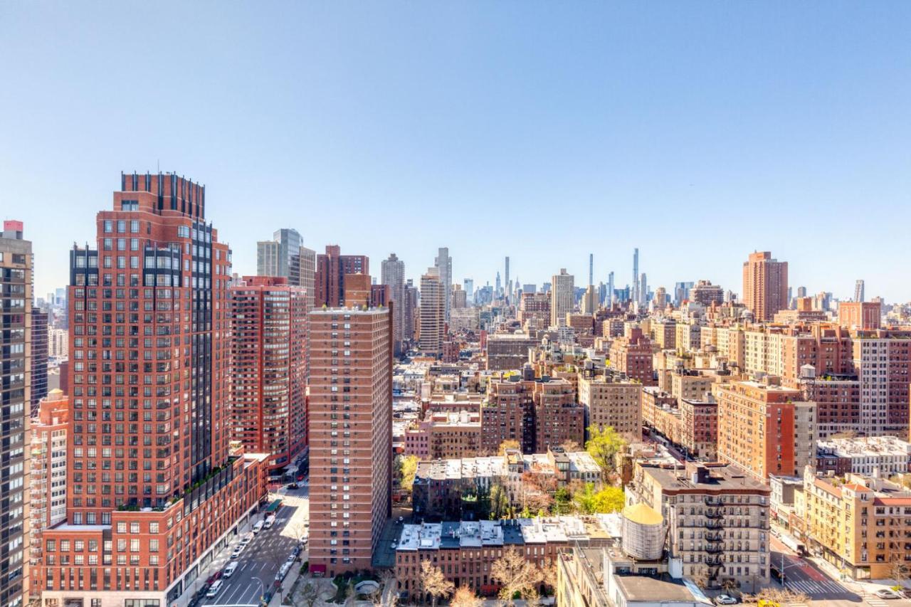 Ues 2br W Elevator Doorman Gym Nr Park Nyc-1071 Apartment New York