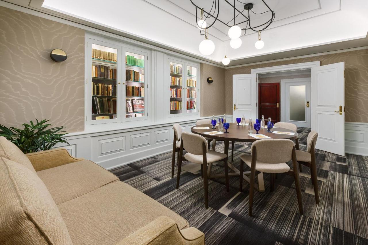 The Algonquin Times Square, Autograph Collection Hotel New York