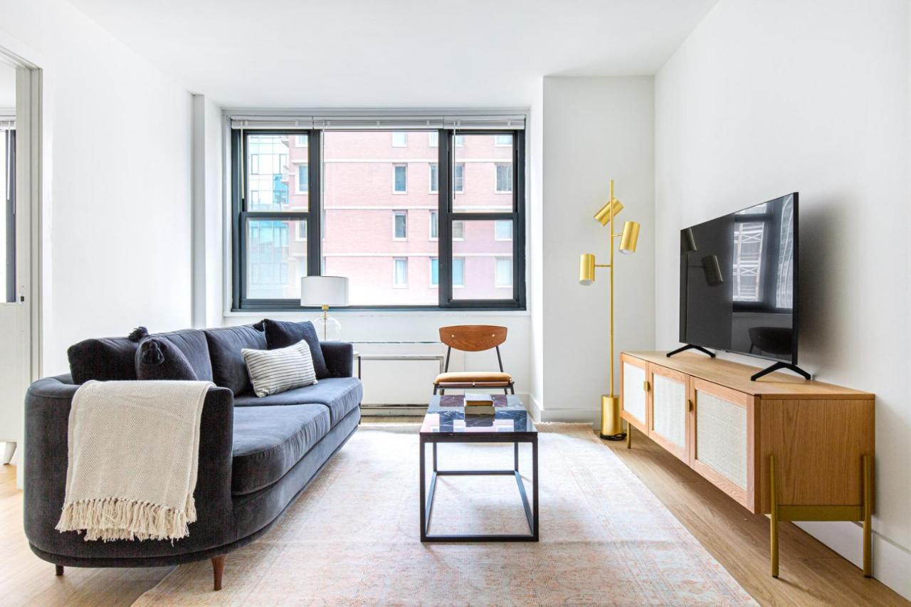 Apartment Murray Hill 1br W Doorman Gym Pool Parking Nyc-583 New York