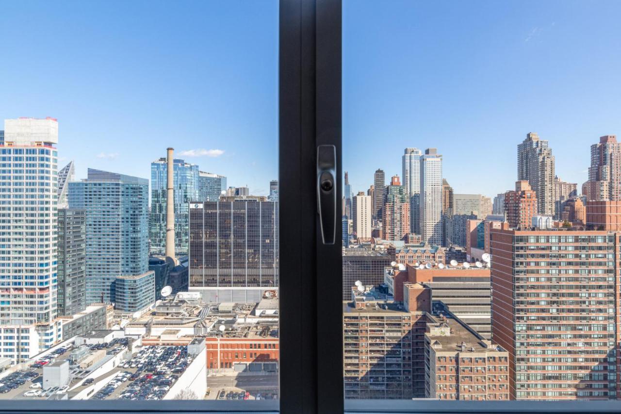 Hells Kitchen 1br W Pool Dm Nr Park Nyc-468 Apartment *