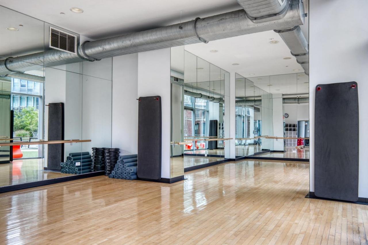 Hells Kitchen 1br W Pool Dm Nr Park Nyc-468 Apartment