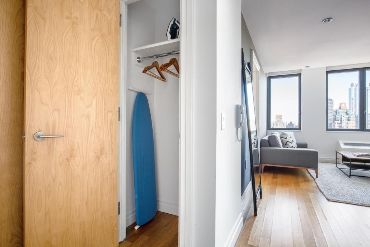 Apartment Hells Kitchen 1br W Pool Dm Nr Park Nyc-468 *