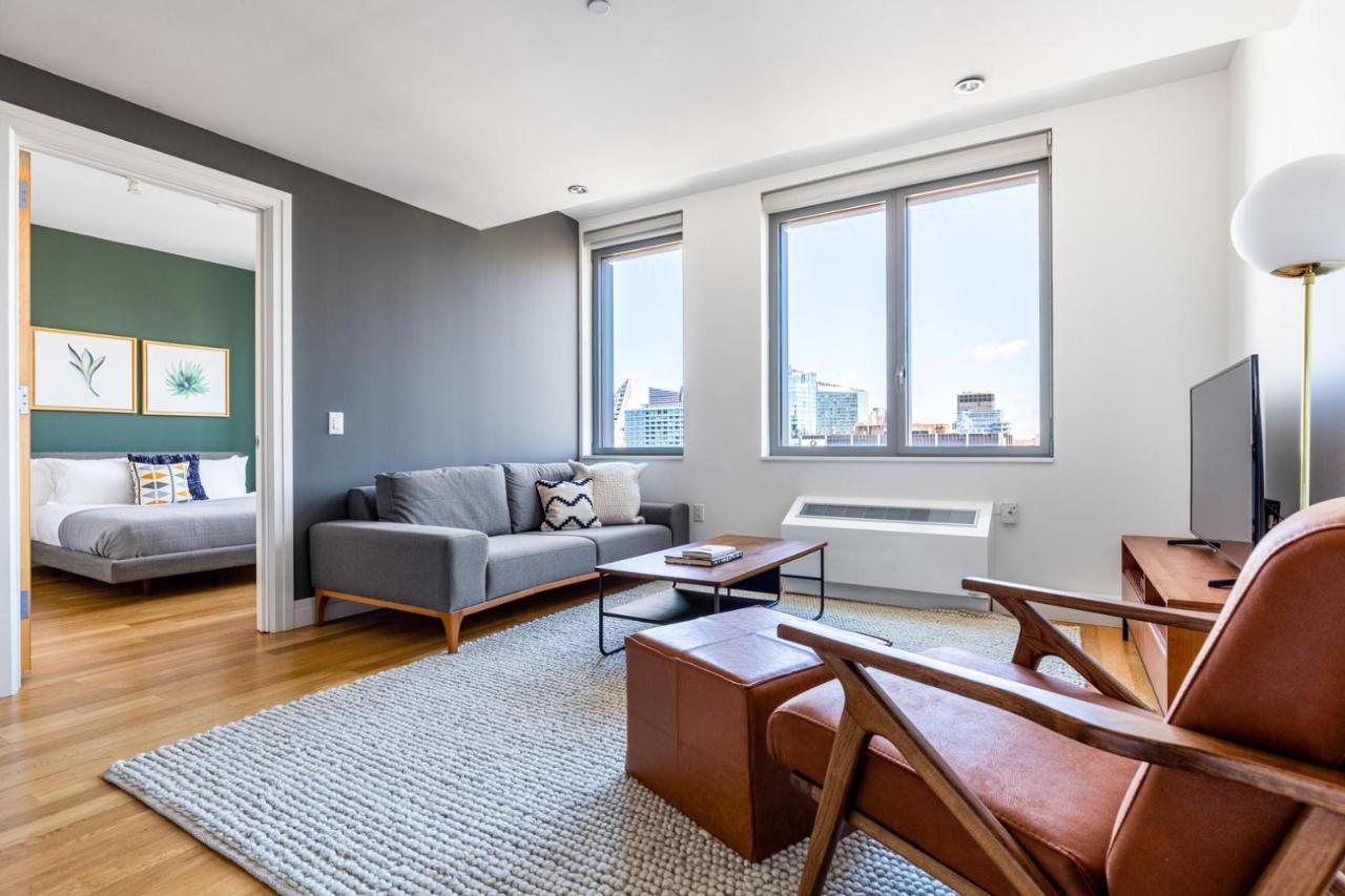 Apartment Hells Kitchen 1br W Pool Dm Nr Park Nyc-468 New York