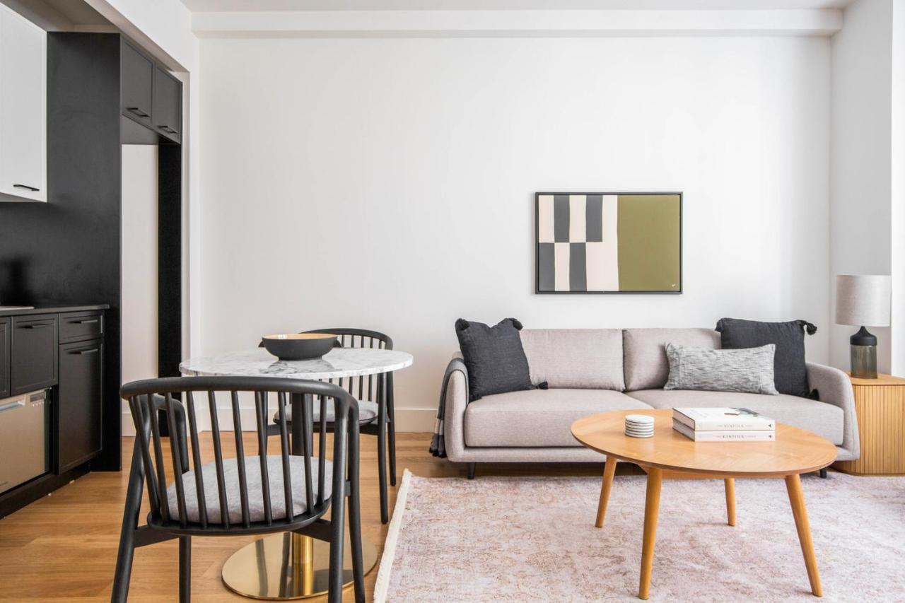 Fidi Jr 1br W Gym Lounge Nr Street Nyc-1136 Apartment *