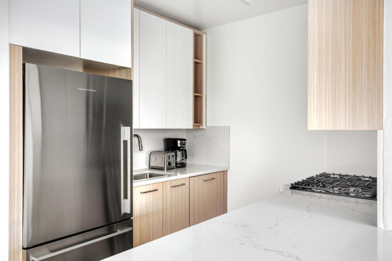 Uws 1br W Wd Nr Lincoln Center Nyc-880 Apartment *