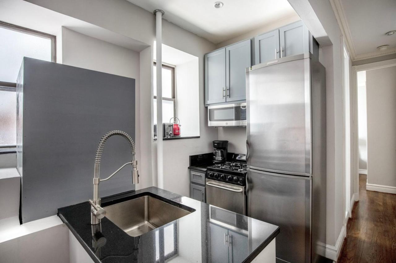 Soho 1br W Private Deck Wd Nr New Museum Nyc-1104 Apartment New York