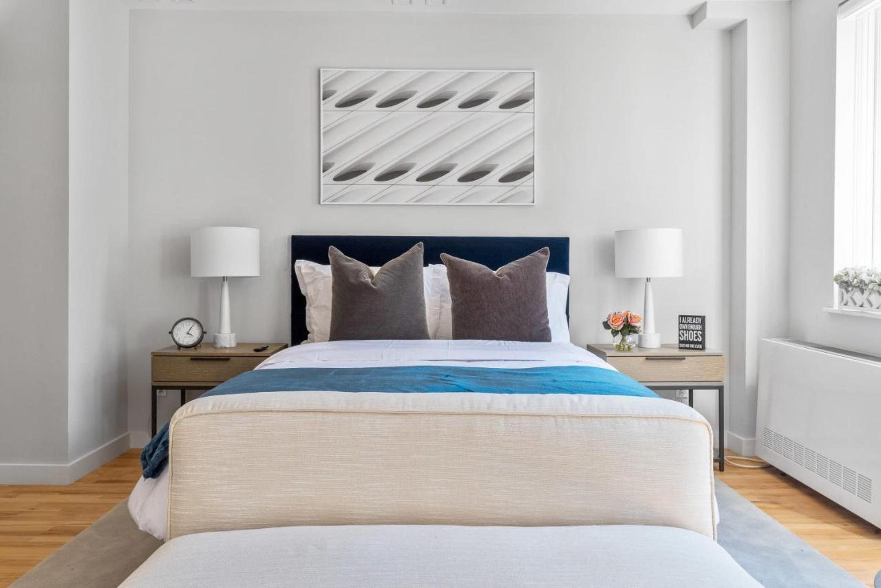 Holiday home Luxe Studio In Upper East Side With Charming Juliet Balcony New York