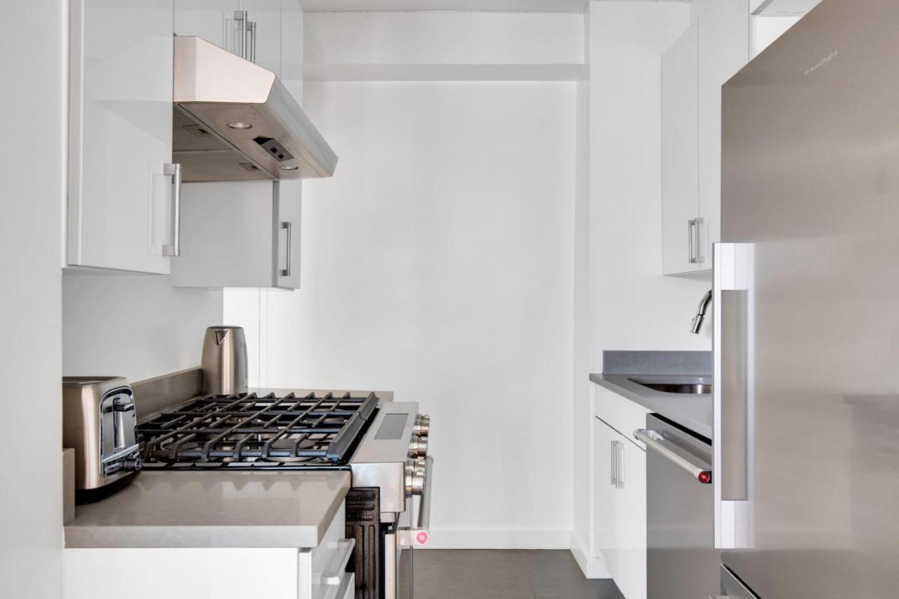 Airy Midtown E 1br W Doorman Nr Un Nyc-894 Apartment *