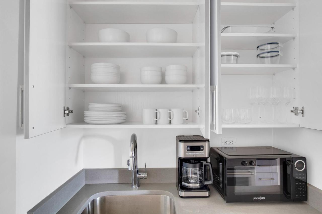 Airy Midtown E 1br W Doorman Nr Un Nyc-894 Apartment