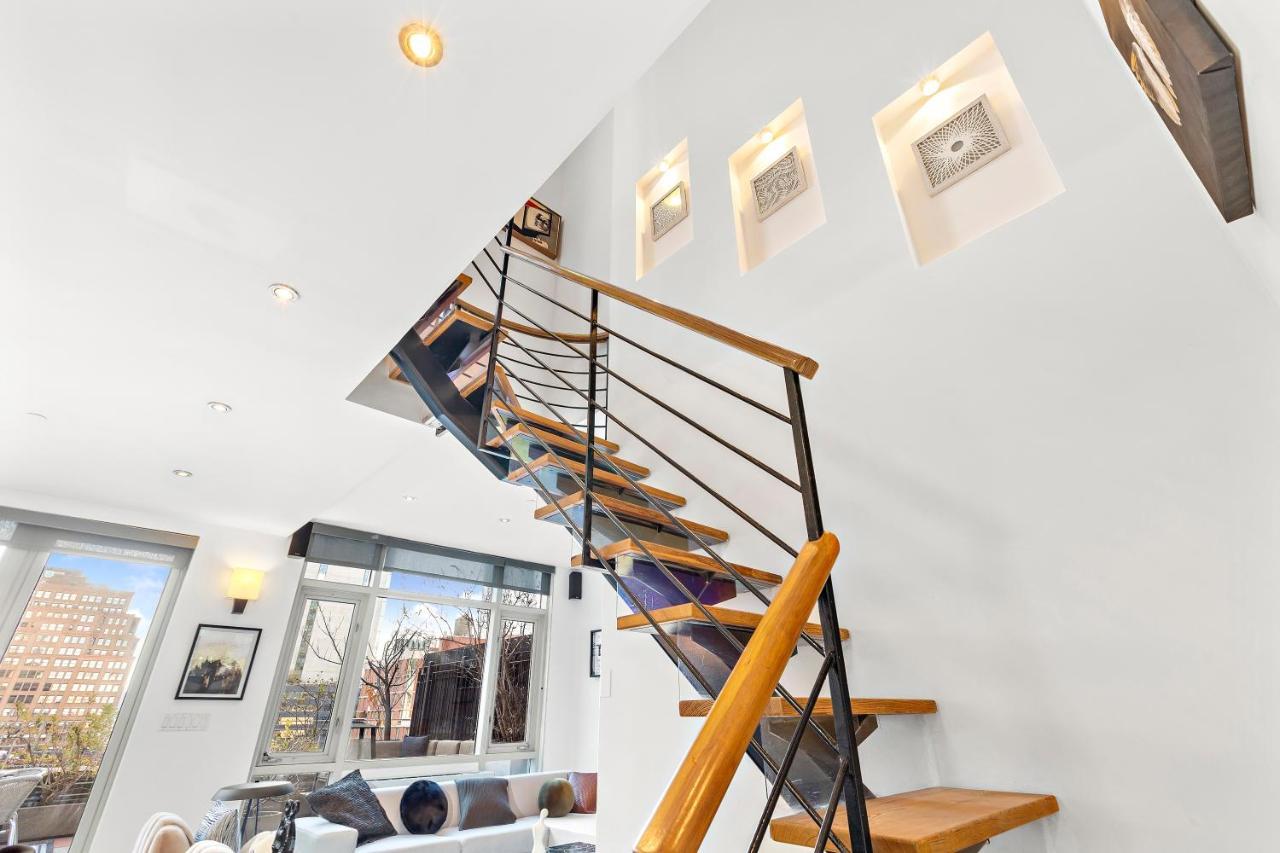Luxurious 4 Bedroom Penthouse * New York
