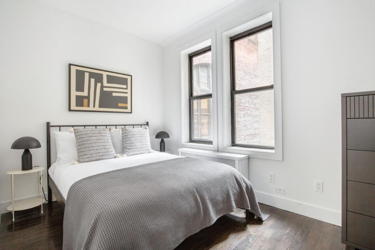 Apartment Midtown 2br W Doorman Wd Nr Park Nyc-1144