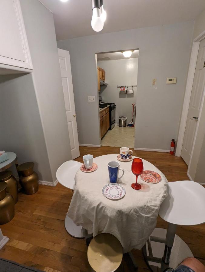 & Affordable Williamsburg Small *