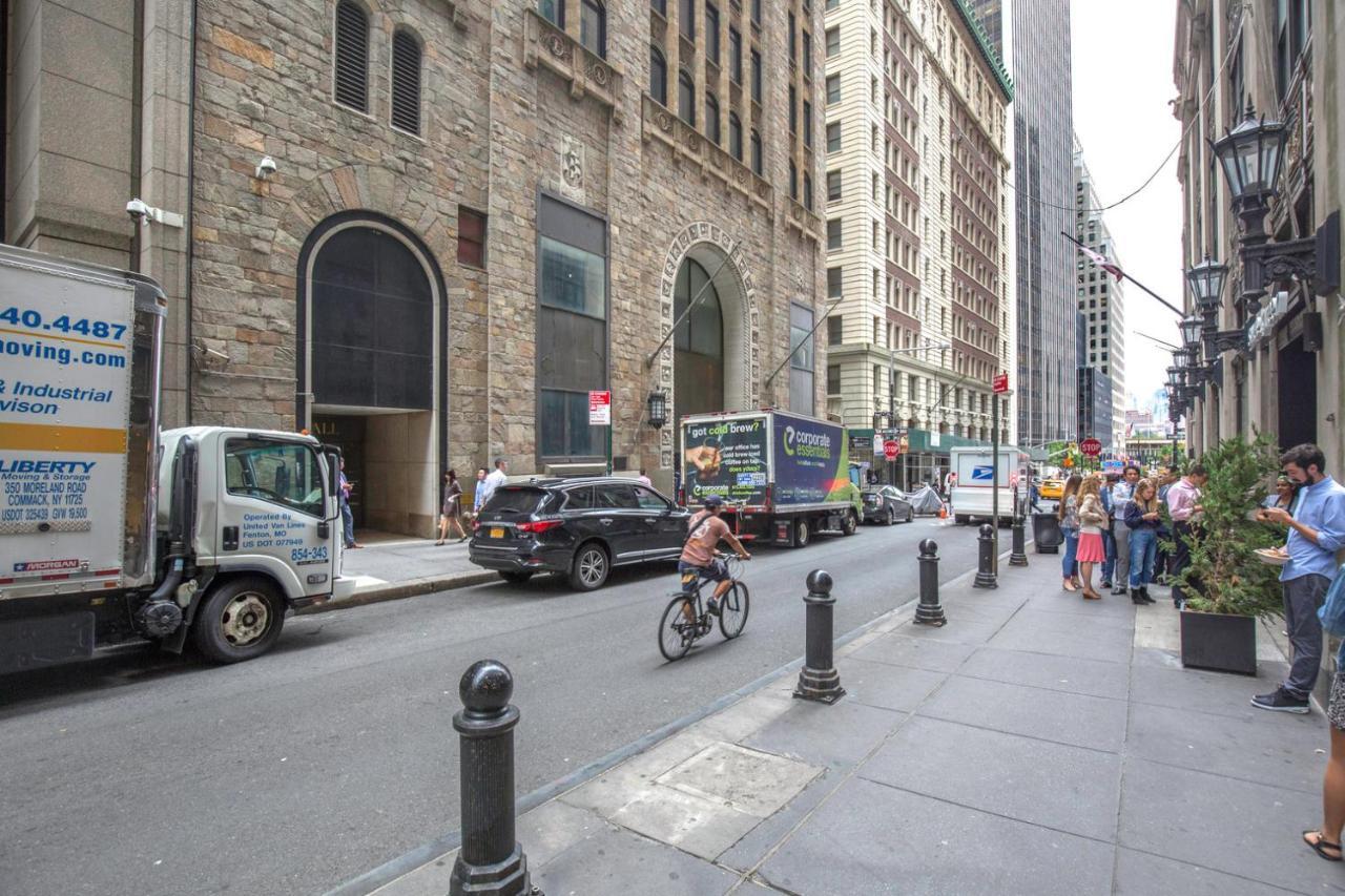 Fidi Studio W Residents Bar Golf Simulator Gym Nyc-271 *