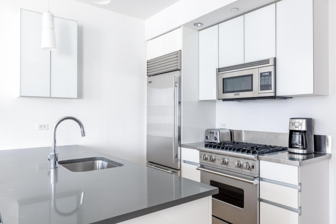 Apartment Hells Kitchen 1br W Doorman Nr Park Nyc-524