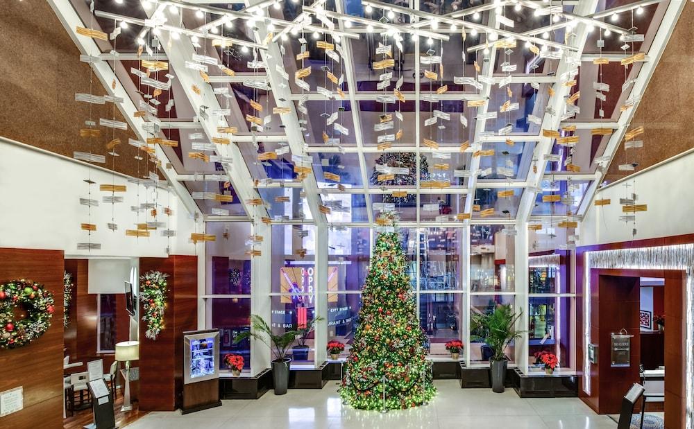 Hyatt Regency Times Square 4*