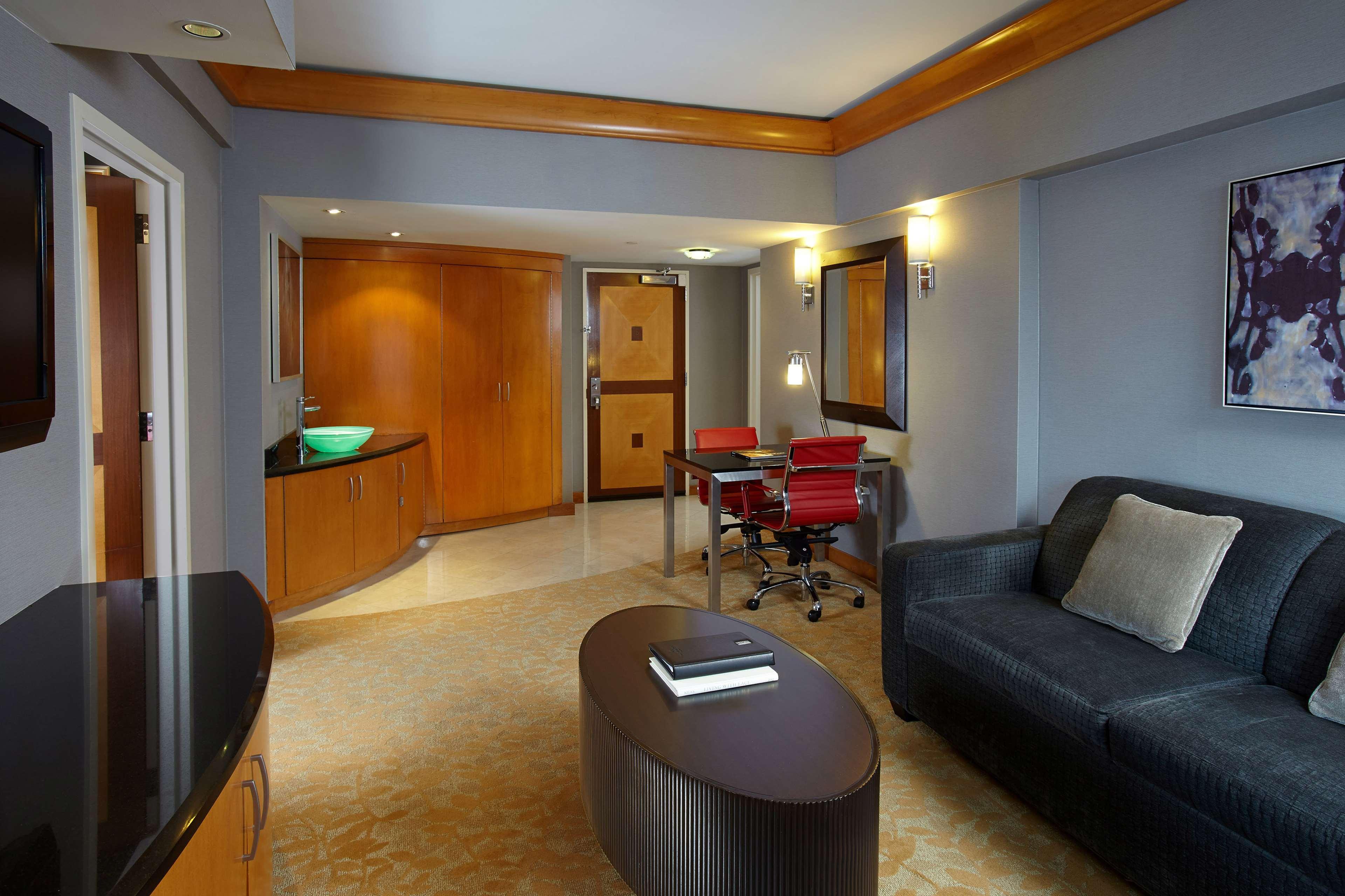 Hilton Midtown Hotel
