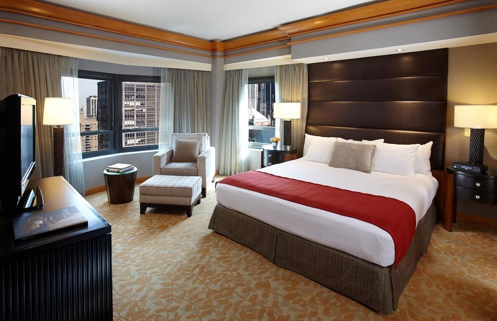 Hilton Club Hotel 3*