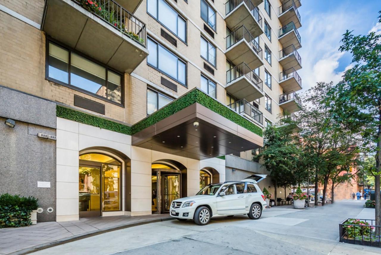Apartment Ues Studio W Gym Doorman Balcony Stunning Roof Nyc-504 *