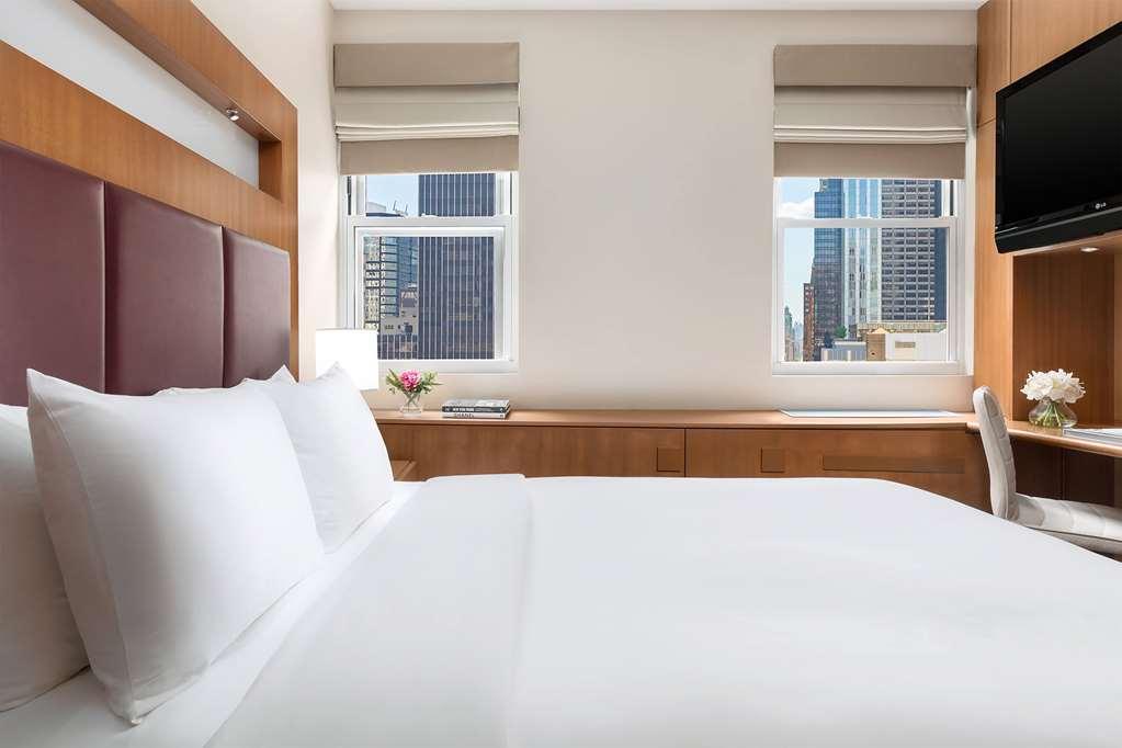 57 By Luxurban Hotel *