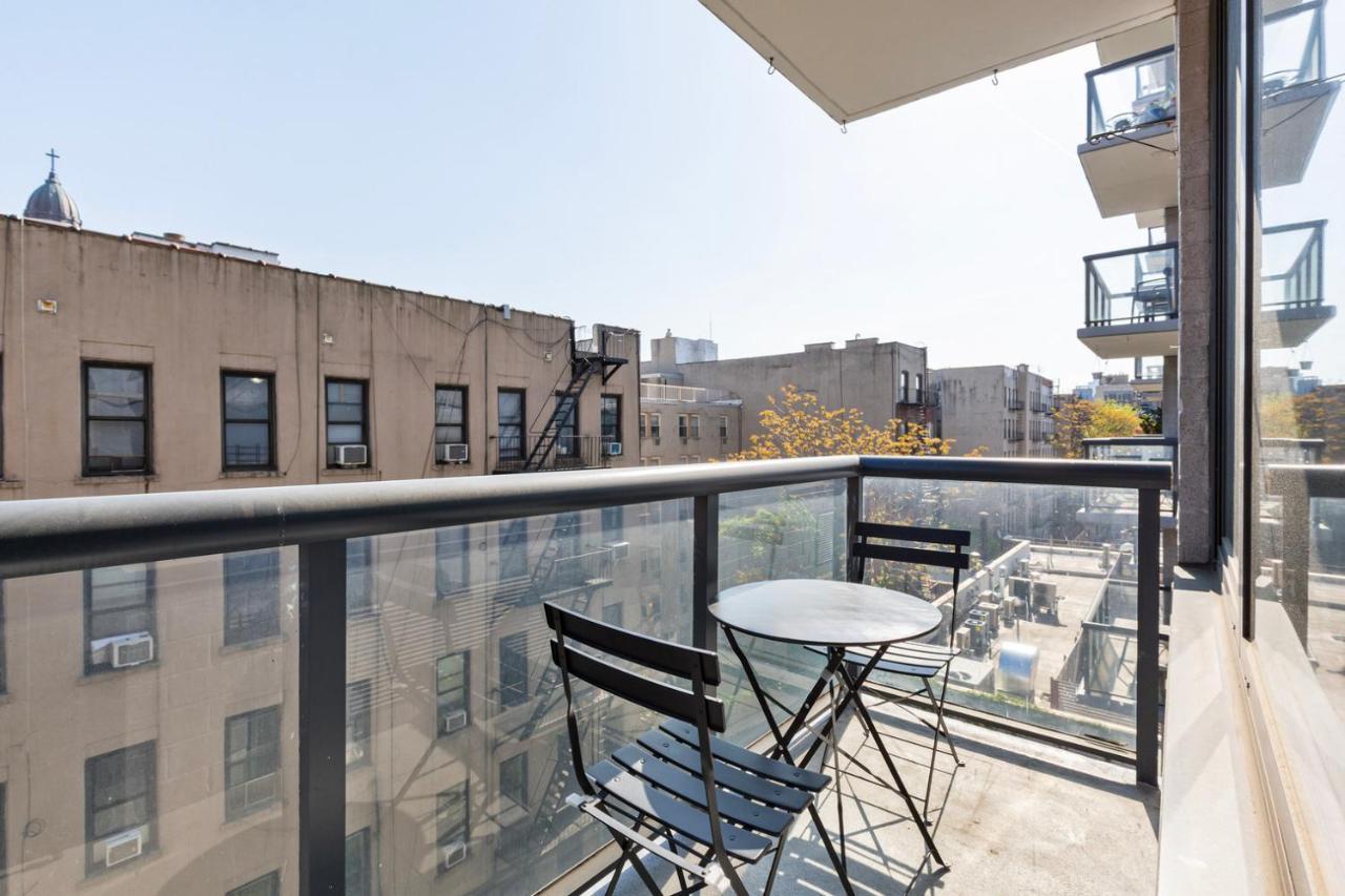 East Village 1br W Balcony Doorman Wd Nr Bars Nyc-1125 Apartment