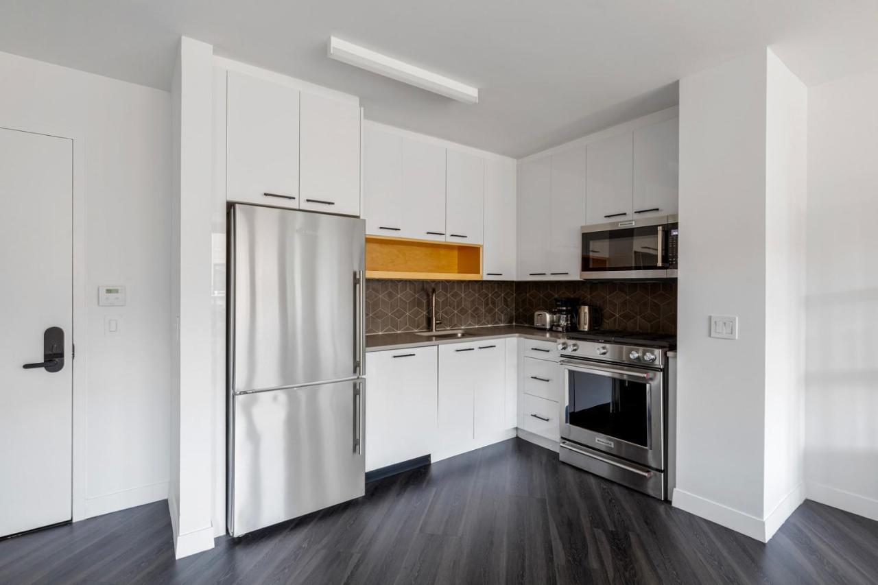 Apartment East Village 1br W Balcony Doorman Wd Nr Bars Nyc-1125