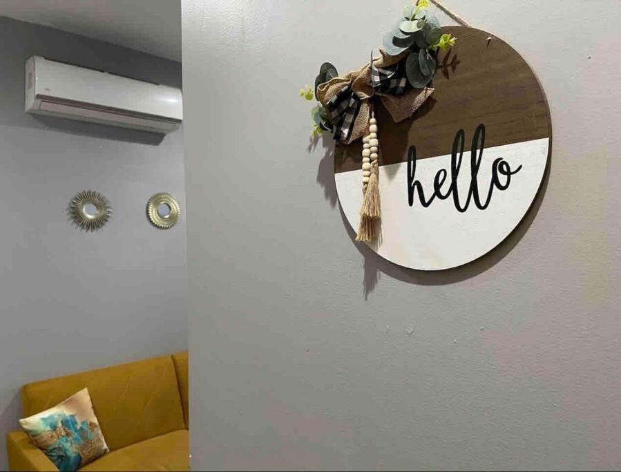 Stylish 1 Bedroom - Brooklyn By Train Station Apartment