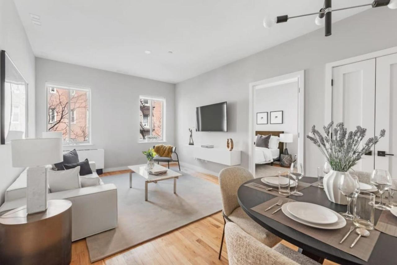 Top Notch 2 Bedroom Minutes From Central Park *