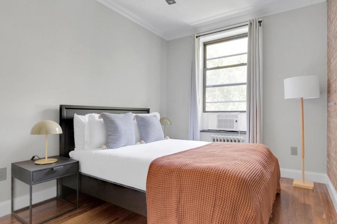 Apartment Premium Midtown 2br W Wd Nr E River Nyc-807 New York