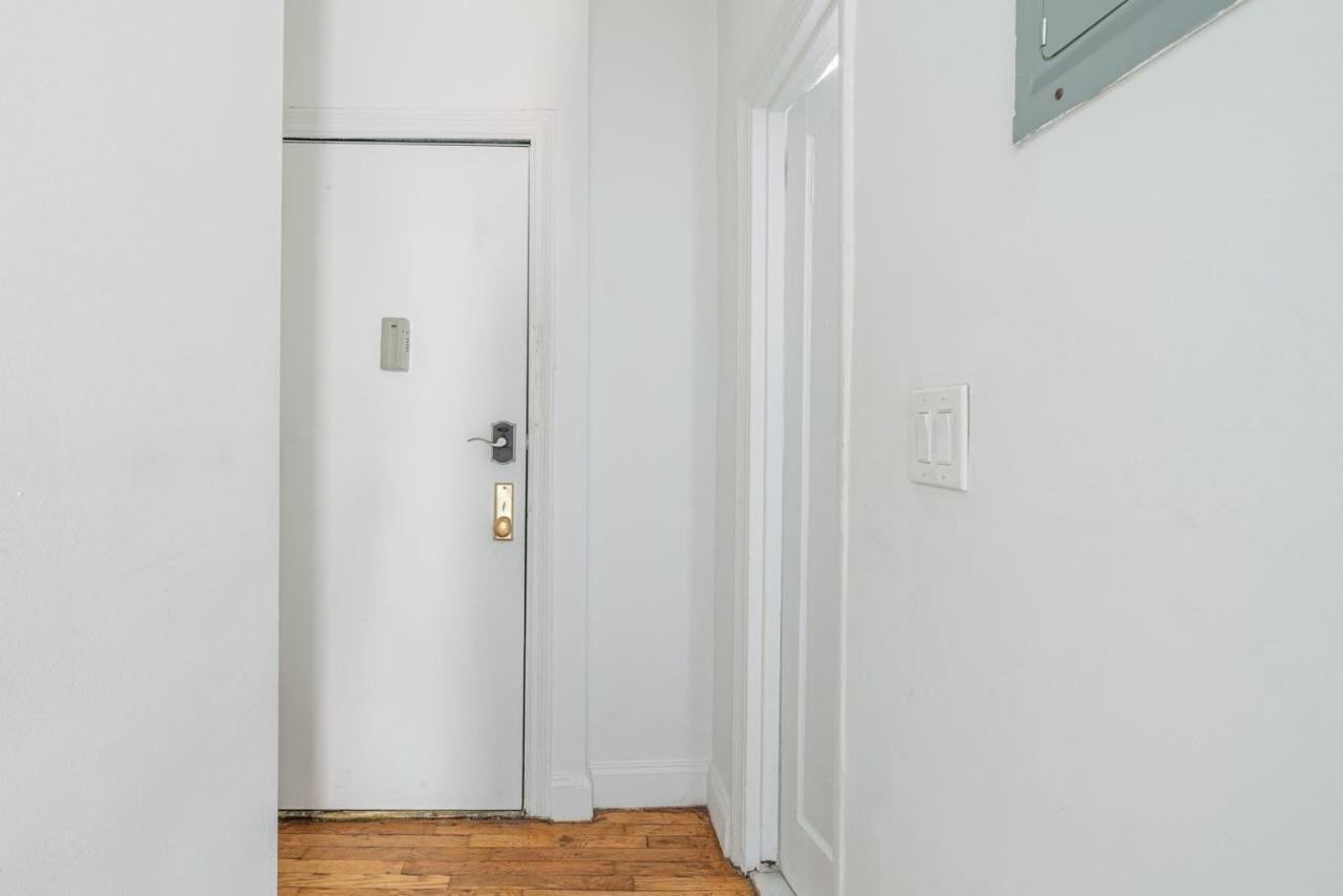 Apartment 984: East Village New York