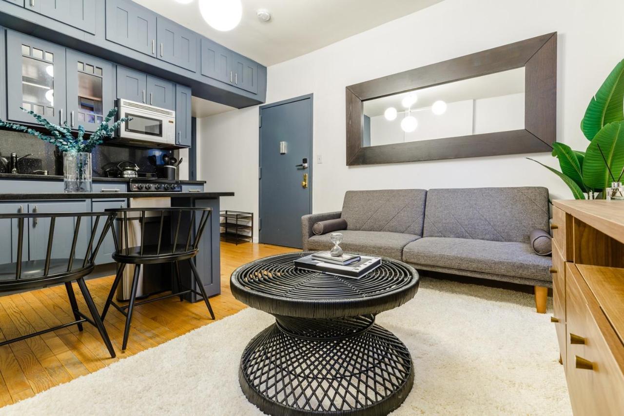282: Columbus Circle Apartment New York