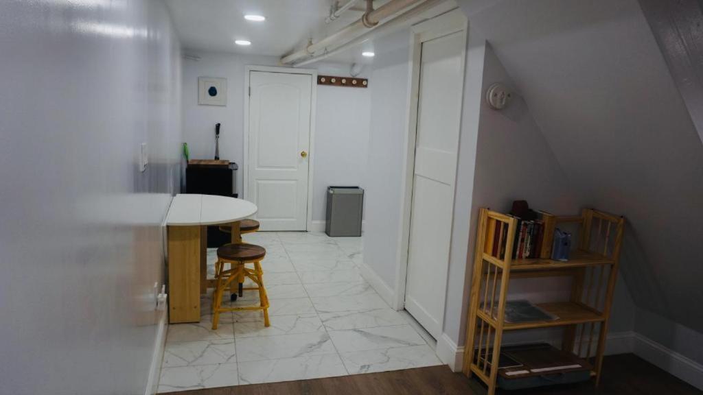Apartment The Green House W/ Private Ent *