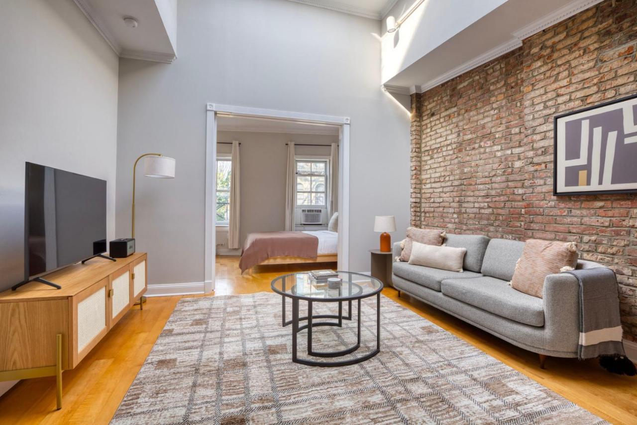 West Village 1br W In-unit Wd Nr Shops Nyc-1230 *