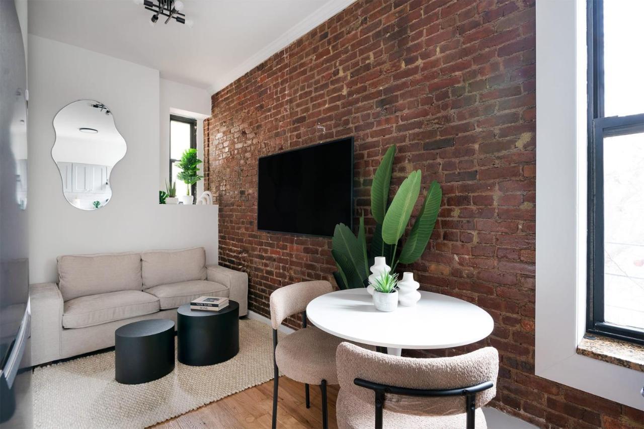 153-1g Newly Renovated 2br Lower East Side *