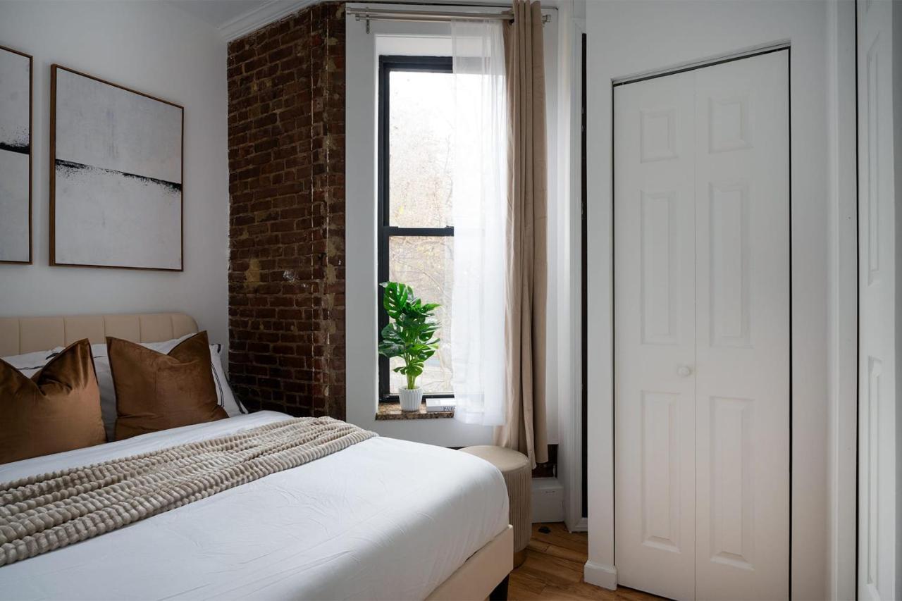 153-1g Newly Renovated 2br Lower East Side Apartment New York