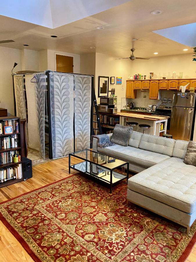 Carriage House Williamsburg Brooklyn Nyc Huge Studio New York