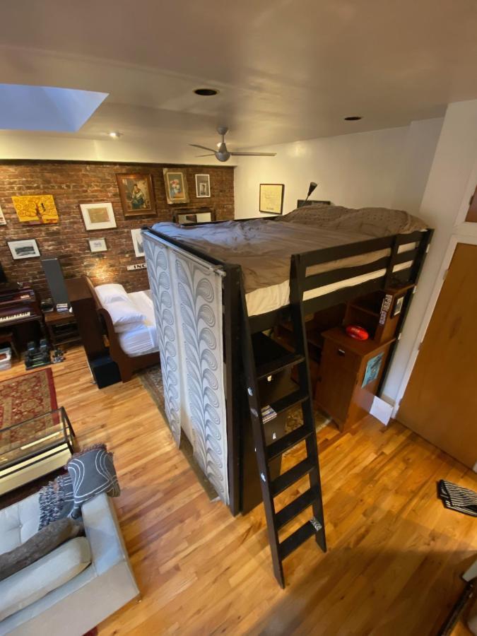 Apartment Carriage House Williamsburg Brooklyn Nyc Huge Studio *