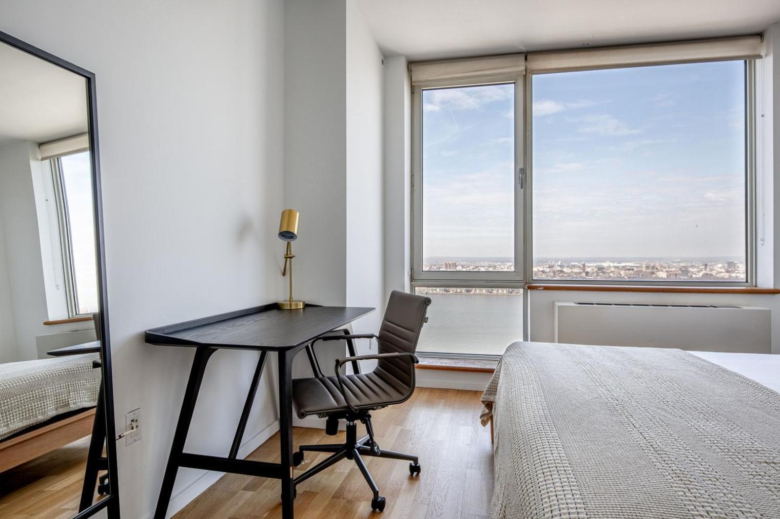 Blueground Hells Kitchen Gym Elev Nr Museum Nyc-1437 Apartment New York
