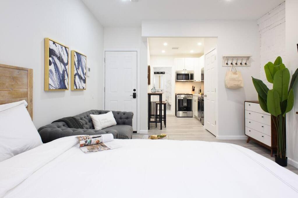 240-12 Brand New Prime Location W&d Apartment New York