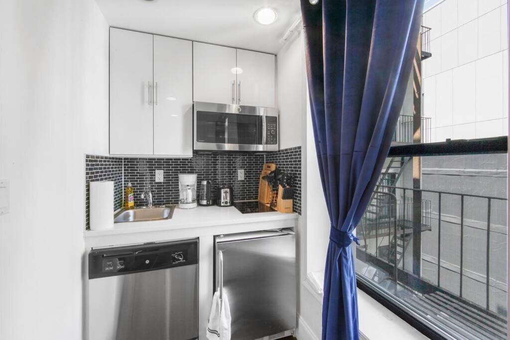 Apartment 69-5b I Stylish Lower East Side 1br Brand New