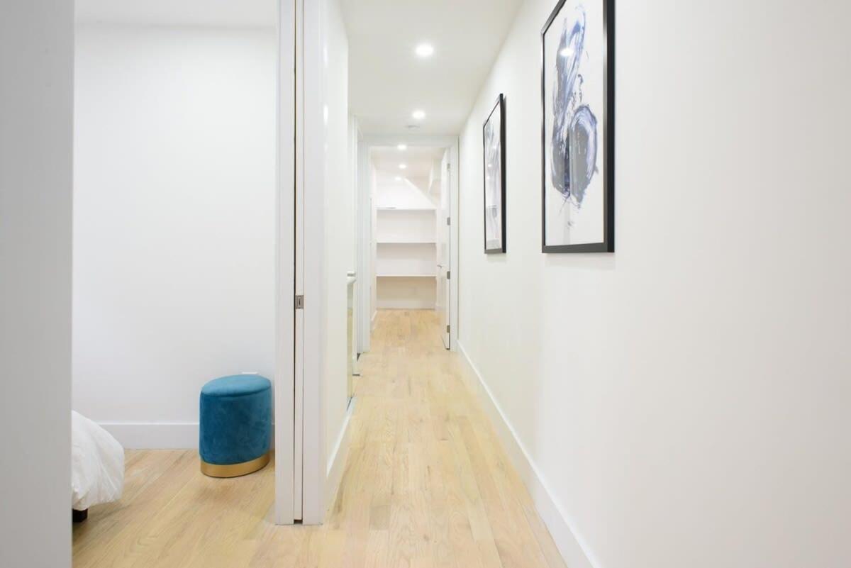 75-5d New Quality 3br Duplex W&d Elevator Apartment