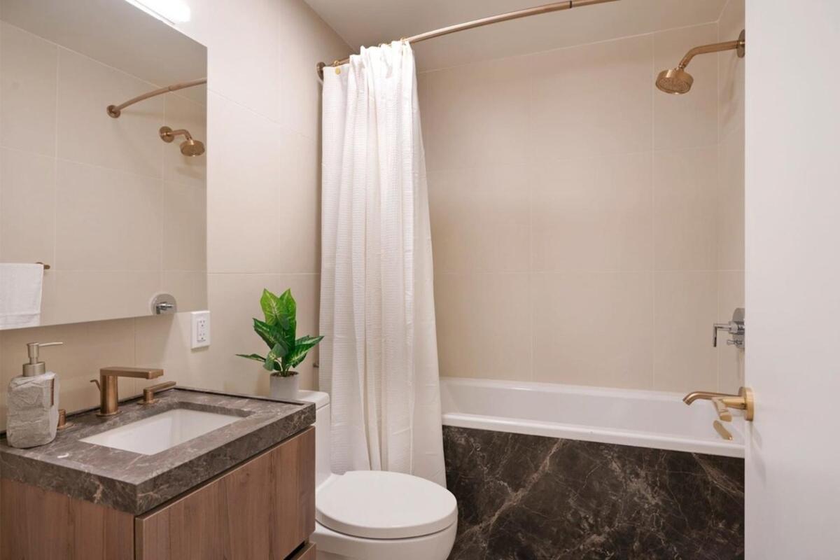76-1d Brand New 4br 3bth Ues Doorman Gym *