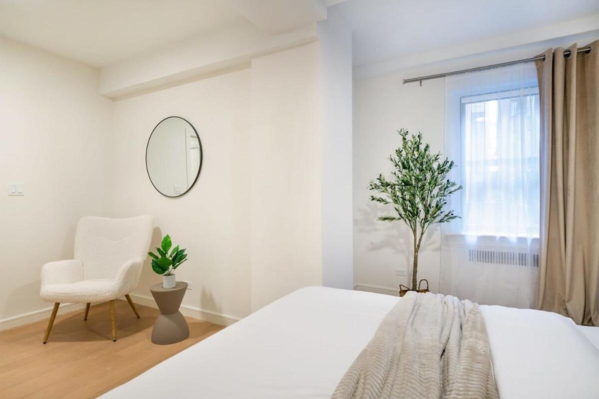 76-1d Brand New 4br 3bth Ues Doorman Gym * New York