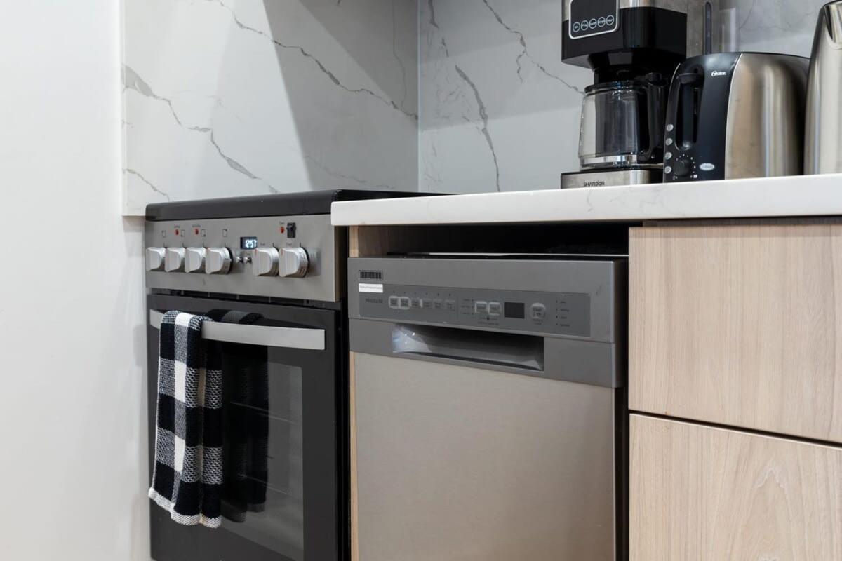 7-3 2br 1bath In Prime Park Slope Apartment New York