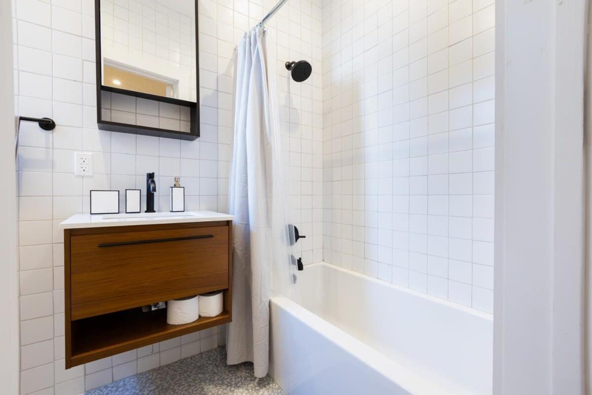 7-3 2br 1bath In Prime Park Slope * New York