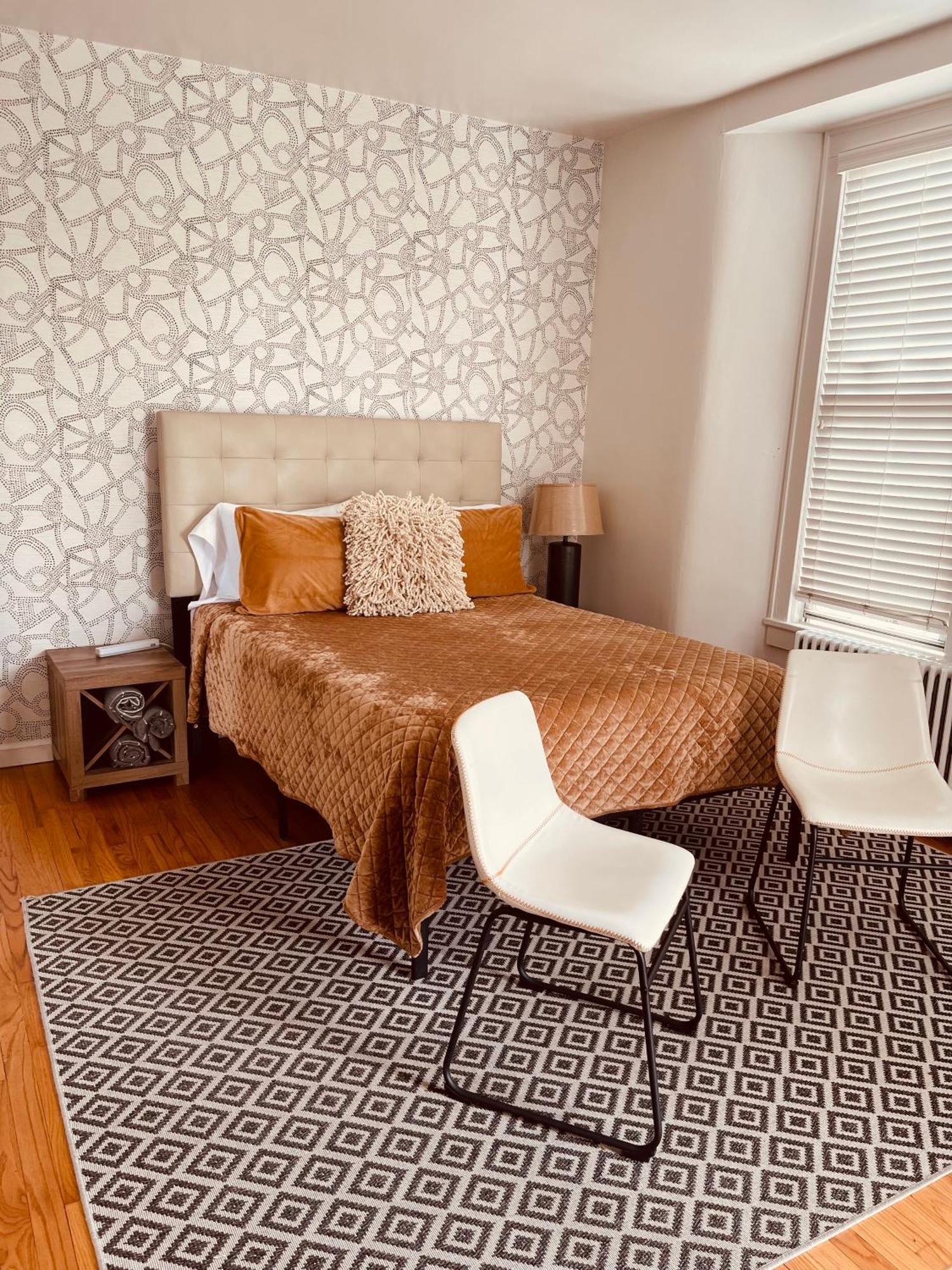 Private In Townhouse W 2 Baths Fq Beds 1-3ppl Apartment