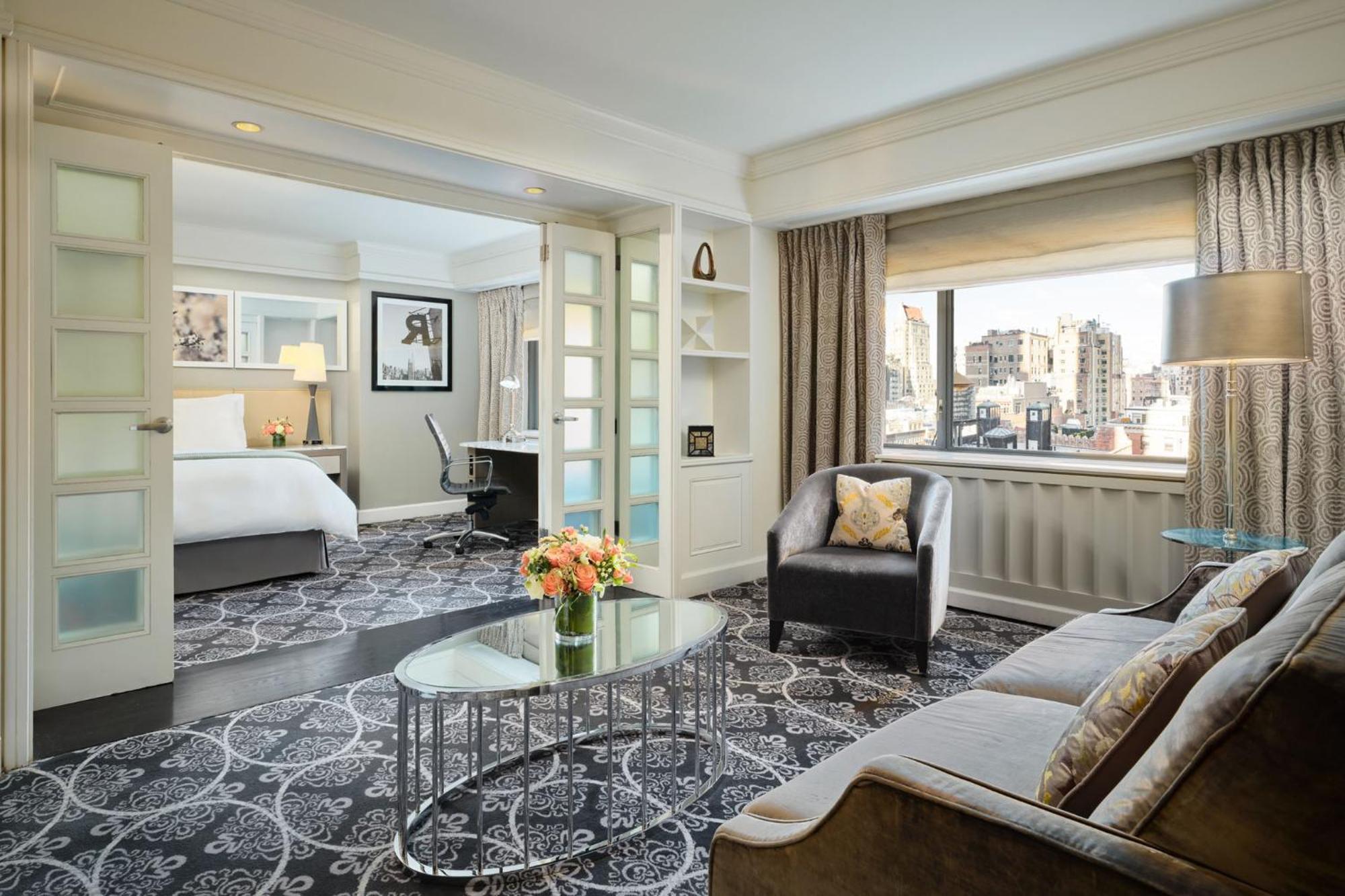 Hotel Loews Regency 5*