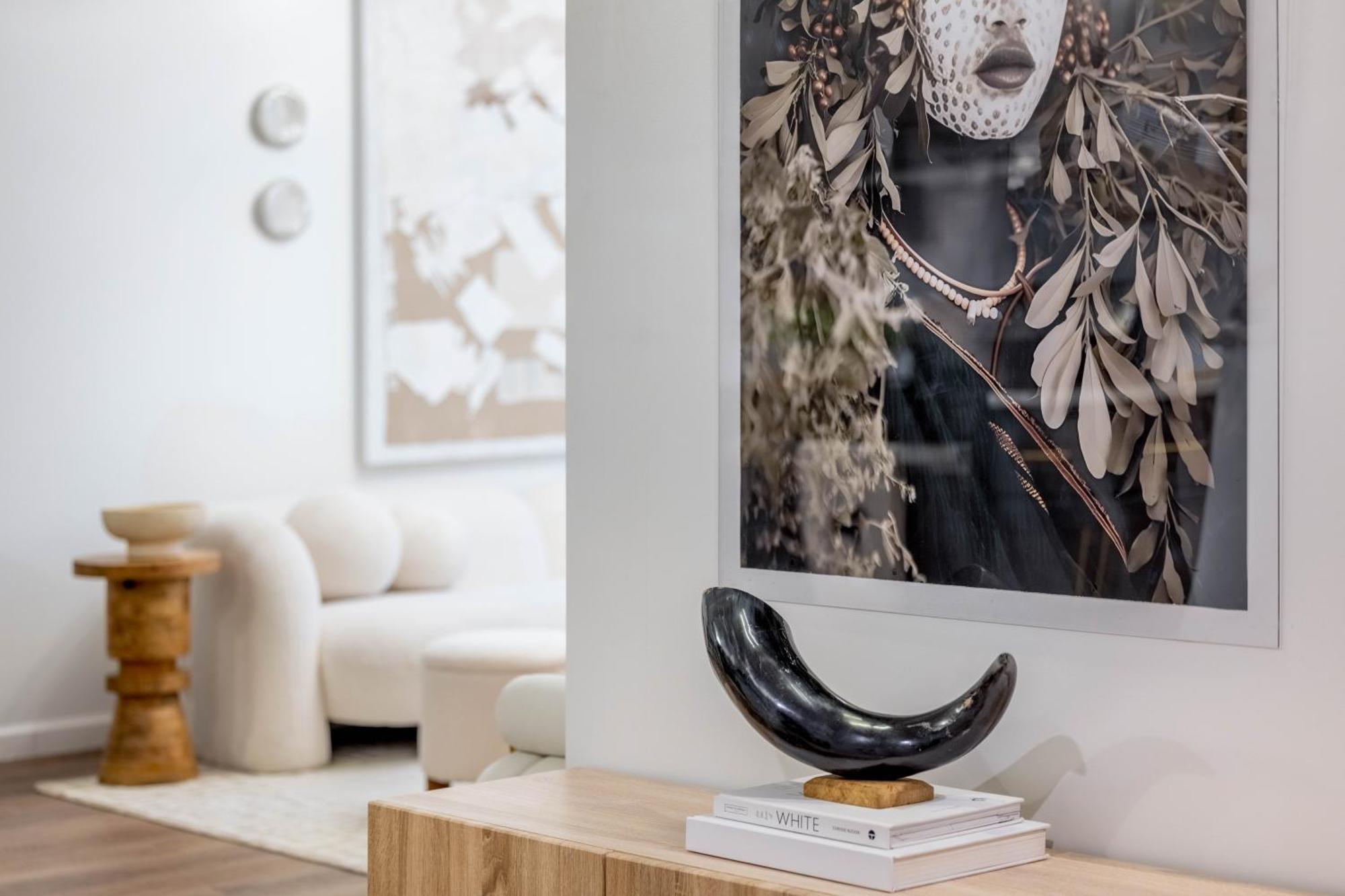 Designer Apt For 6, City Views, Near Times Square! *
