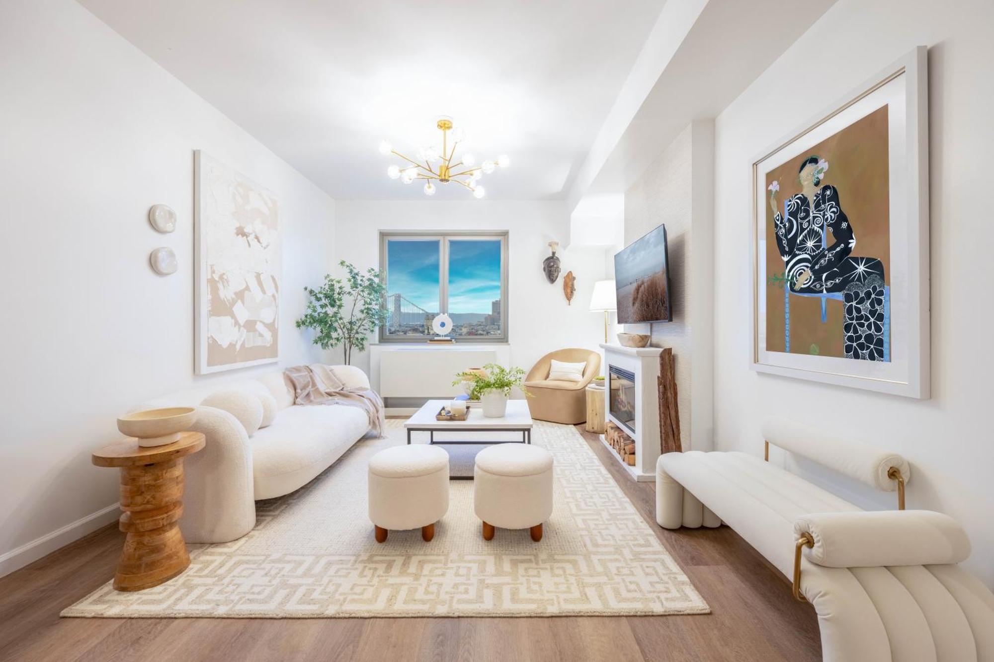 Designer Apt For 6, City Views, Near Times Square!